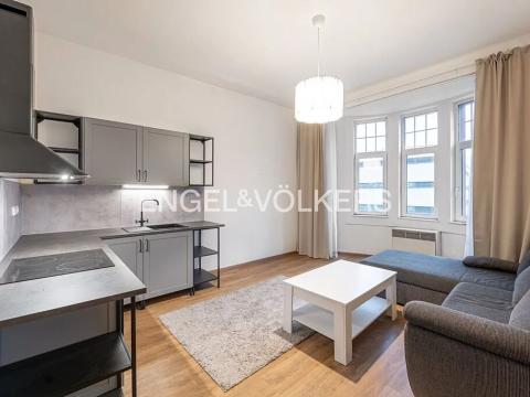 Pronájem bytu 4+kk, Praha - Vysočany, Jandova, 96 m2