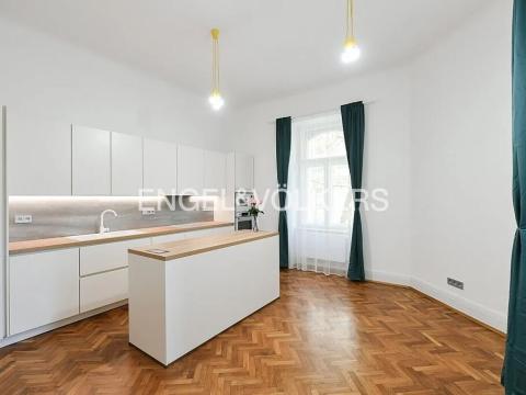 Pronájem bytu 3+1, Praha - Vinohrady, Mánesova, 98 m2