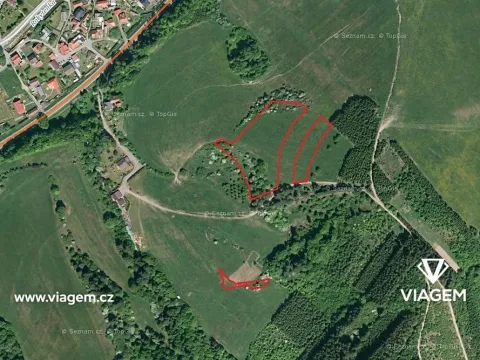 Prodej podílu pole, Lhota u Vsetína, 1402 m2