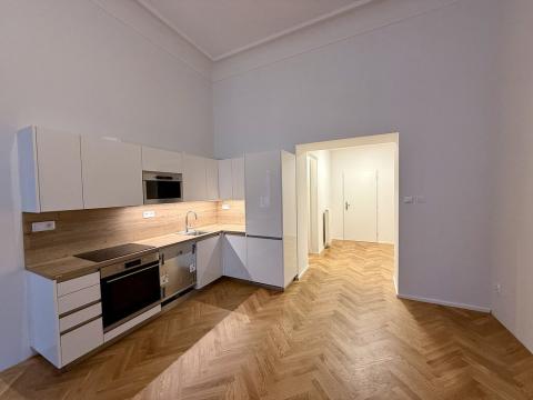 Pronájem bytu 3+kk, Praha - Nové Město, Revoluční, 78 m2