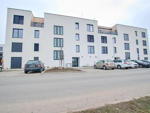 Pronájem bytu 1+kk, Nymburk, K Rusínku, 34 m2