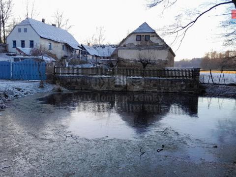 Prodej rodinného domu, Nerestce - Horní Nerestce, 200 m2