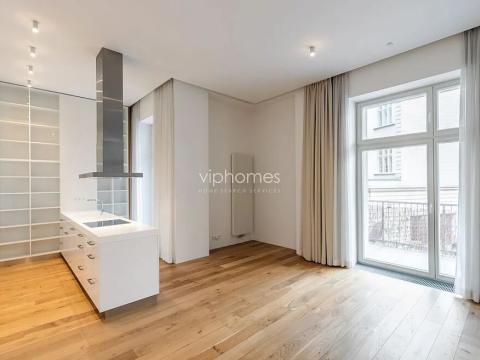 Pronájem bytu 2+kk, Praha - Vinohrady, Laubova, 74 m2