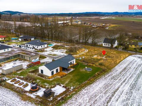 Prodej pozemku pro bydlení, Štěkeň, Luční, 2169 m2