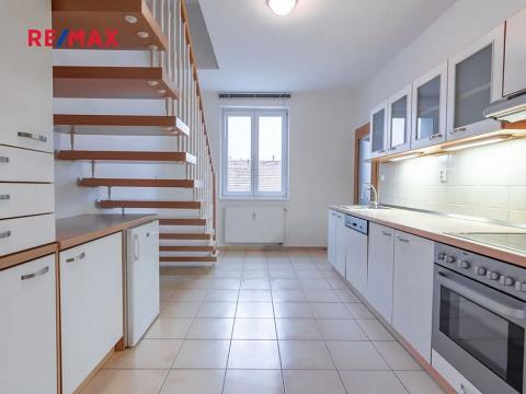 Pronájem bytu 3+kk, Praha - Smíchov, Kroftova, 153 m2