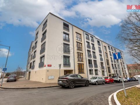 Prodej bytu 1+kk, Praha - Libeň, Červená báň, 41 m2