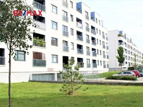 Pronájem bytu 4+kk, Praha - Uhříněves, Oty Bubeníčka, 92 m2