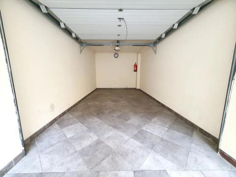 Pronájem garáže, Praha - Nové Město, Opatovická, 12 m2