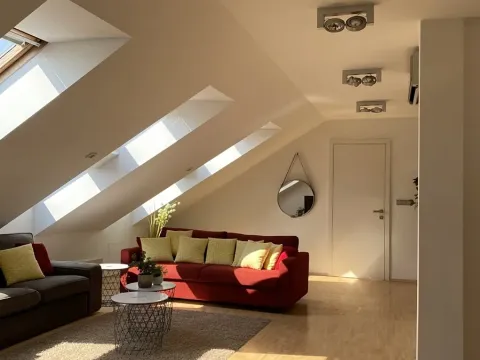 Pronájem bytu 3+kk, Praha - Nové Město, 111 m2