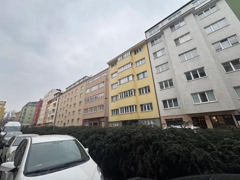 Prodej bytu 2+1, Brno, Lužánecká, 65 m2