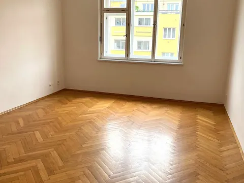 Pronájem bytu 1+kk, Praha - Vršovice, V olšinách, 34 m2