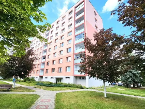 Prodej bytu 3+1, Pardubice, Jana Zajíce, 69 m2