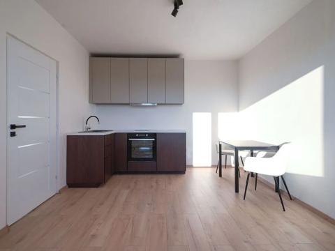 Pronájem bytu 2+kk, Trutnov, Zvonková, 33 m2