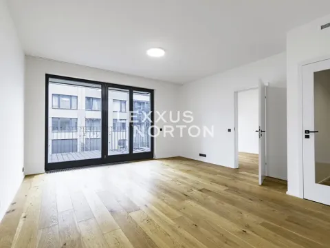 Pronájem bytu 2+kk, Praha - Smíchov, Grafická, 66 m2