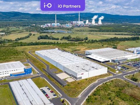 Pronájem skladu, Kadaň, Královský Vrch, 4040 m2
