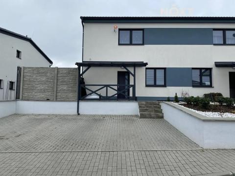 Pronájem rodinného domu, Kaplice, Polní, 155 m2