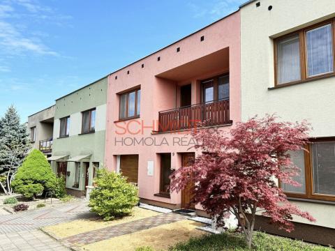 Prodej rodinného domu, Hustopeče, L. Svobody, 160 m2