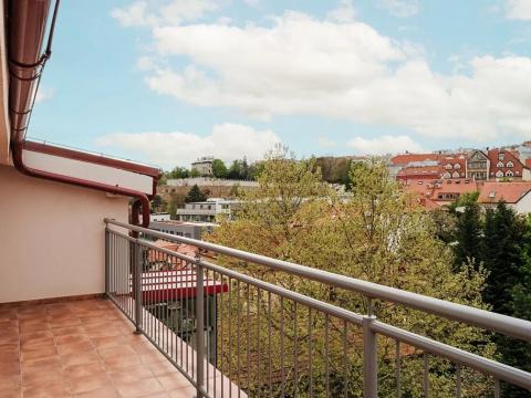 Pronájem bytu 3+kk, Praha - Vršovice, Rostovská, 77 m2