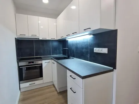 Pronájem bytu 2+kk, Jirkov, SNP, 40 m2