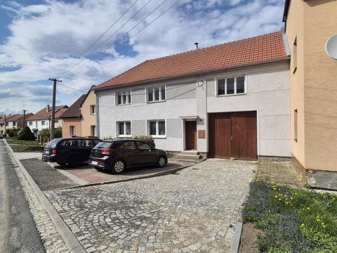 Prodej rodinného domu, Želeč, 266 m2