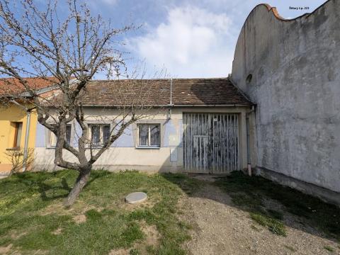 Prodej podílu chalupy, Štítary, 70 m2