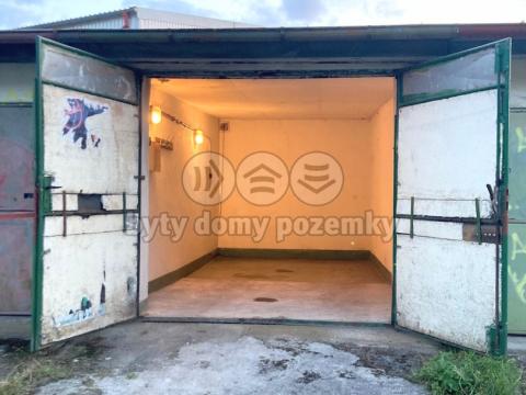 Pronájem garáže, Karlovy Vary - Rybáře, 18 m2