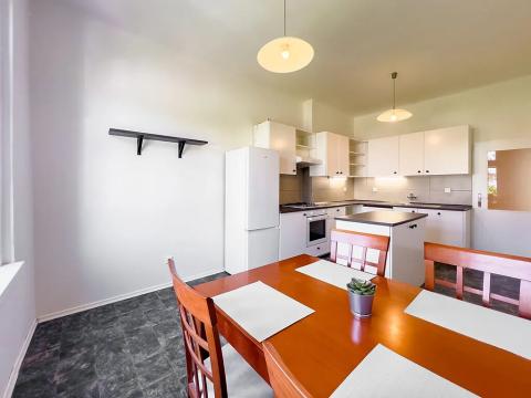 Pronájem bytu 3+1, Praha - Libeň, Františka Kadlece, 92 m2