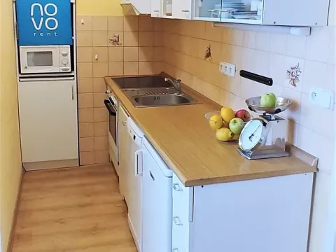 Pronájem bytu 2+kk, Praha - Nusle, Dačického, 42 m2