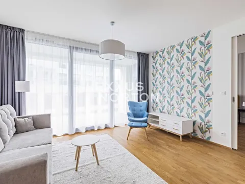 Pronájem bytu 2+kk, Praha - Karlín, Pernerova, 61 m2