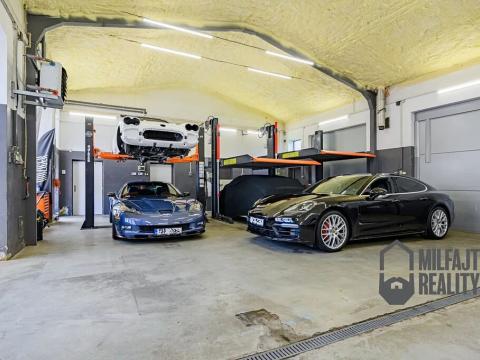 Pronájem garážového stání, Jablonec nad Nisou, Podzimní, 25 m2