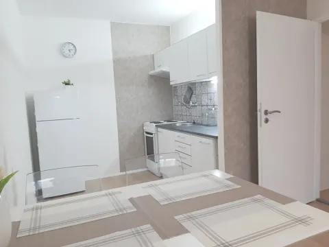 Pronájem bytu 2+kk, Litvínov, Hamerská, 40 m2