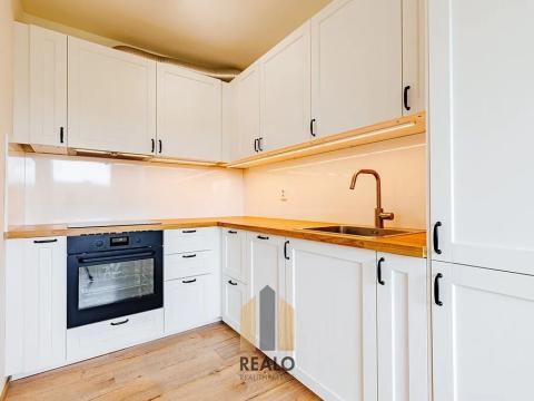 Pronájem bytu 2+kk, Nové Město na Moravě, Budovatelů, 41 m2