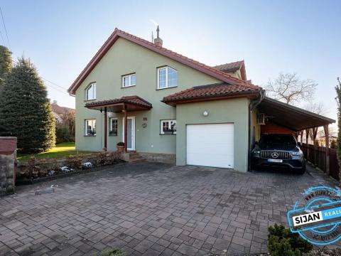 Prodej rodinného domu, Raduň, 9. května, 220 m2