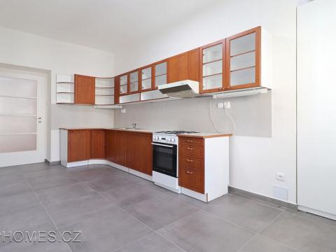 Pronájem bytu 2+1, Praha - Libeň, U libeňského pivovaru, 72 m2