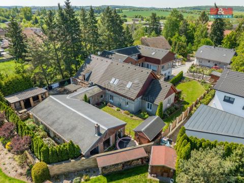 Prodej rodinného domu, Drahelčice, Malá Strana, 180 m2