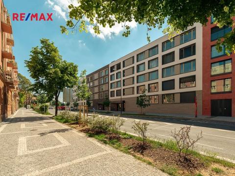 Pronájem bytu 1+kk, Praha - Žižkov, Malešická, 35 m2