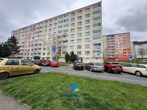 Prodej bytu 3+1, Krupka, Karla Čapka, 79 m2