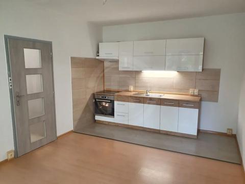 Pronájem bytu 2+kk, Týn nad Vltavou, Komenského, 43 m2