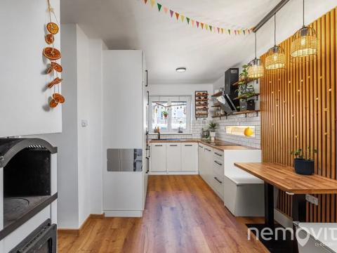 Pronájem bytu 1+1, Praha - Radotín, Na Viničkách, 41 m2
