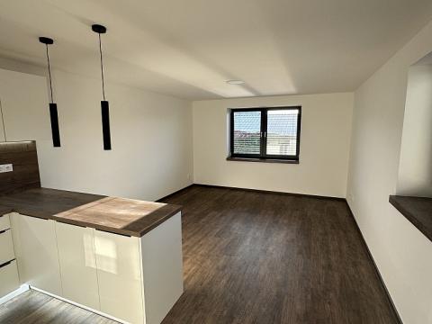 Pronájem bytu 1+kk, Uherské Hradiště - Jarošov, Drahy, 33 m2