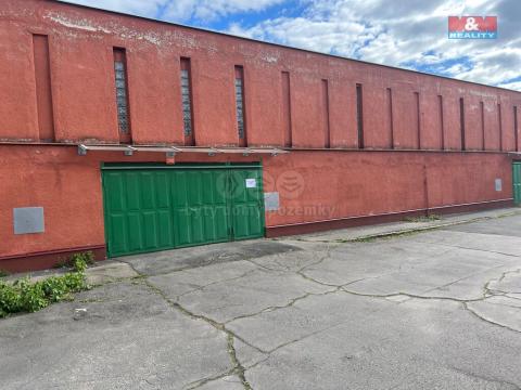 Pronájem garáže, Kladno, Bellevue, 17 m2
