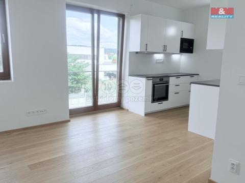 Pronájem bytu 2+1, Černošice, Větrná, 70 m2