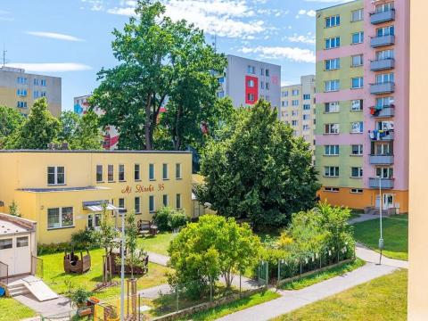 Pronájem bytu 1+kk, České Budějovice, Dlouhá, 37 m2