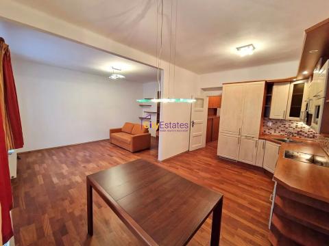 Pronájem bytu 2+1, Praha - Košíře, Cetyňská, 67 m2