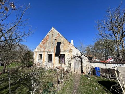 Dražba rodinného domu, Ponědraž, 415 m2