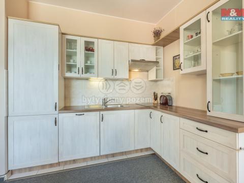 Pronájem bytu 2+kk, Praha, U kříže, 37 m2