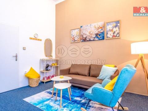 Pronájem obchodního prostoru, Olomouc, Horní náměstí, 15 m2