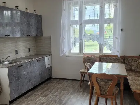 Pronájem rodinného domu, Osek, 81 m2