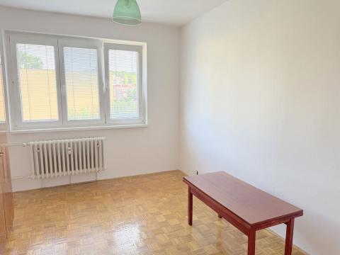 Pronájem bytu 1+1, Zlín - Malenovice, třída Svobody, 31 m2