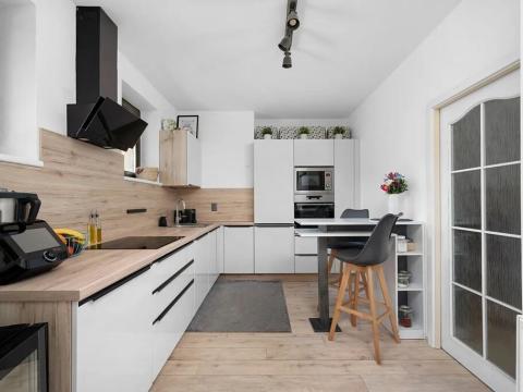 Prodej bytu 2+kk, Brno, Podbělová, 50 m2